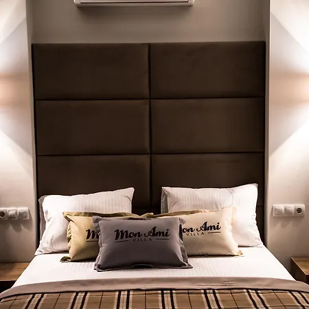 Hotel Mon Ami 3*